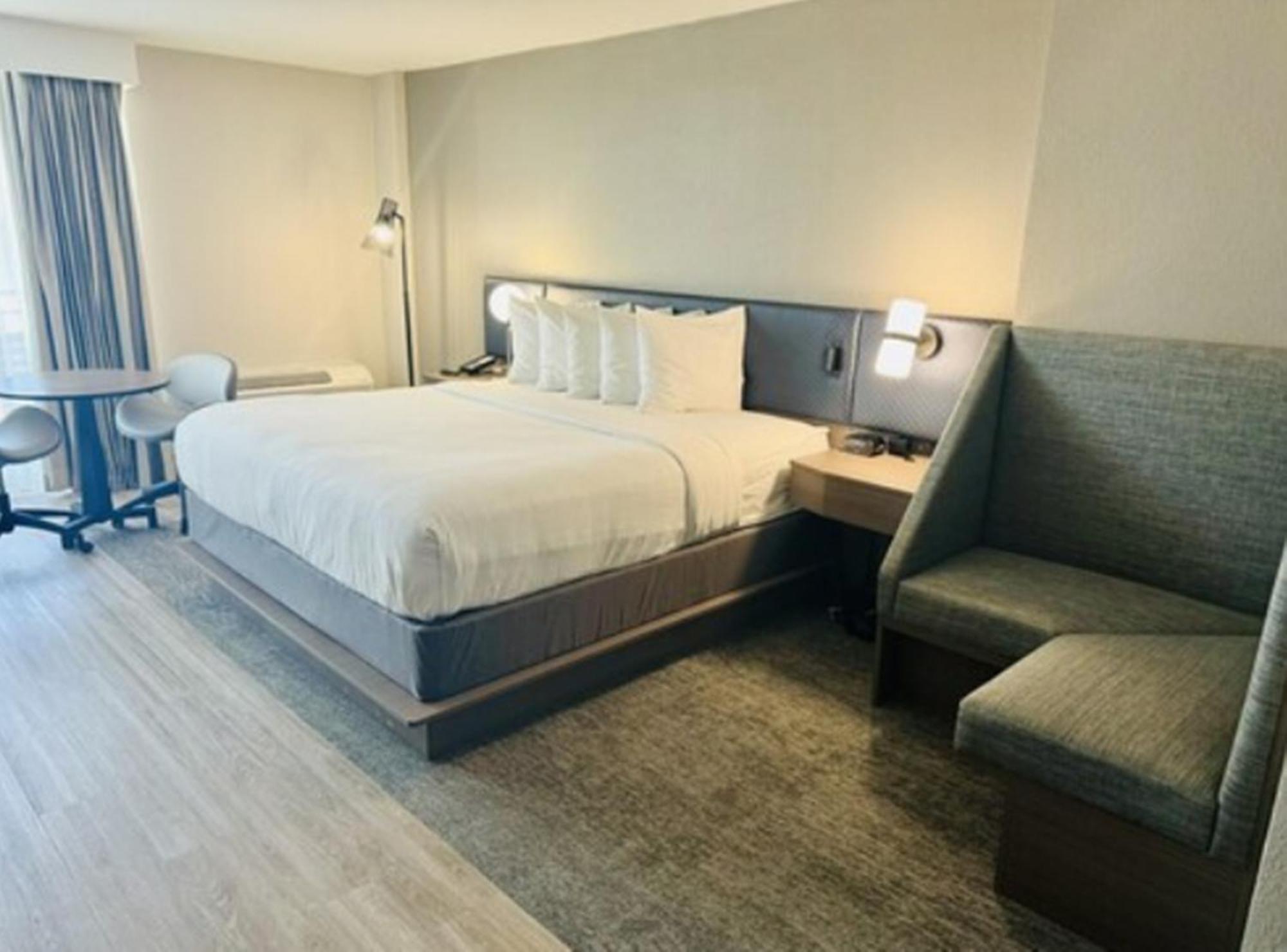 דייטונה ביץ' Best Western Aku Tiki Inn מראה חיצוני תמונה